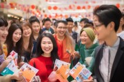 国庆服装领取优惠券，让购物更轻松，享受优惠权益